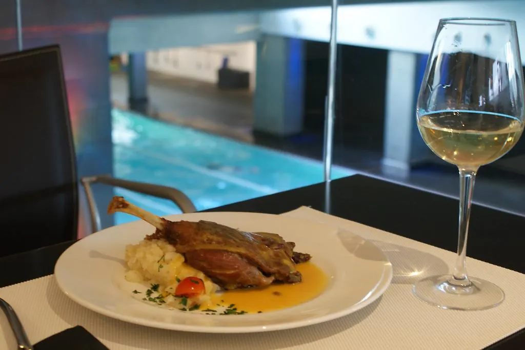 Castro Exclusive Residences Spa Sagrada Familia Barcelona 5*,