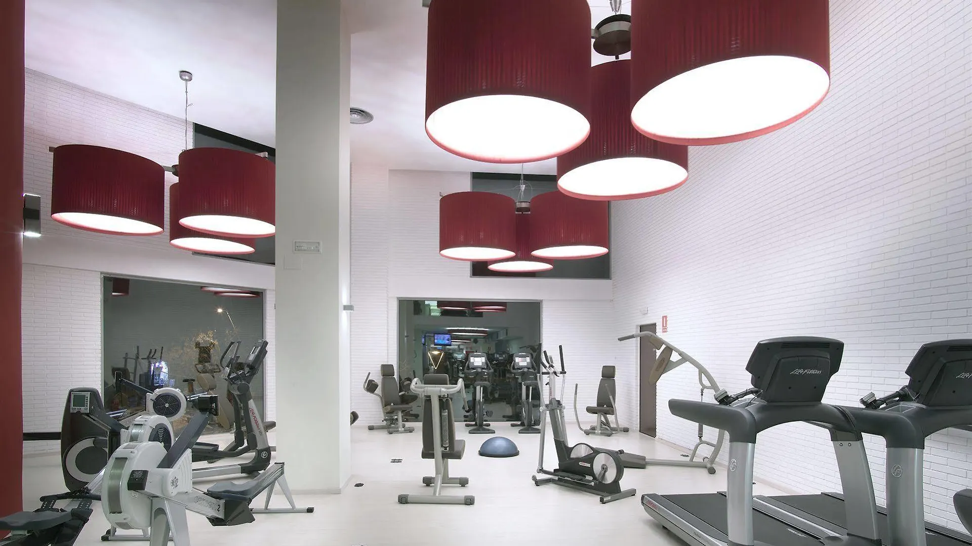 Aparthotel Castro Exclusive Residences Spa Sagrada Familia Barcelona