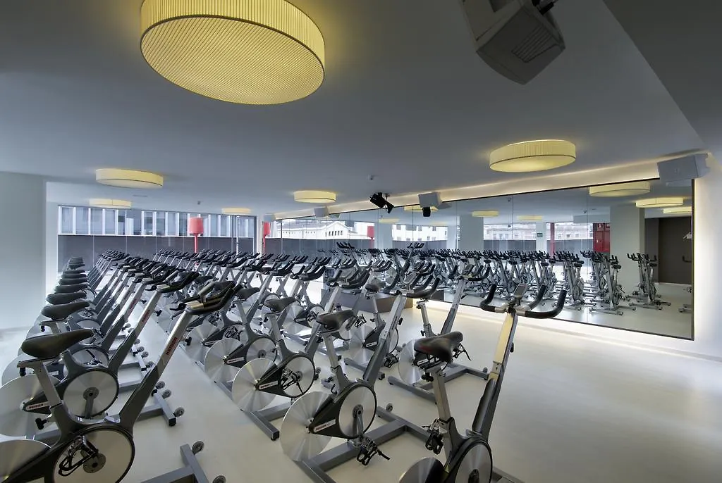 ***** Apartahotel Castro Exclusive Residences Spa Sagrada Familia Barcelona España